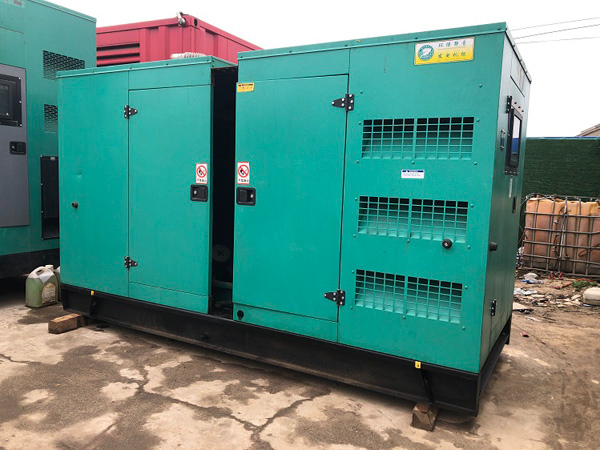 威宁怎样合理控制磷酸铁锂蓄电池的充放电倍率以延长其使用寿命？